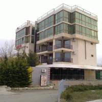Studio with Balcony