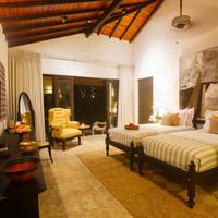 Deluxe Twin Room with Sea View