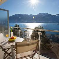 Classic Double Room with Lake view