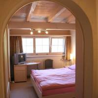 Apartment (4 Adults)
