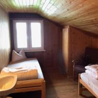 Twin Room with Shared Bathroom and Lake View