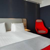 Queen Room with Wheelchair Access - Non-Smoking