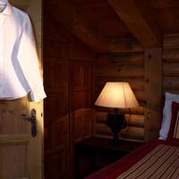 Prestige Suite (4 Adults + 2 Children)