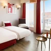 Superior One-Bedroom Apartment with Balcony (4 Adults)