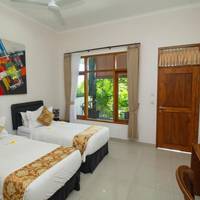 Deluxe Twin Room with Balcony and Garden View
