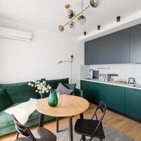Apartment with Garden View