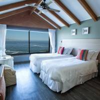 Standard Twin Room with Ocean View