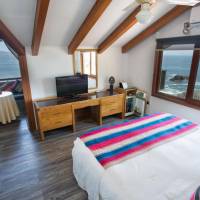 Standard Double Room with Partial Ocean View