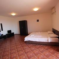 Family Room with Balcony (2 Adults + 2 Children)