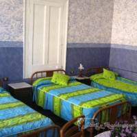 Triple Room with Shared Bathroom