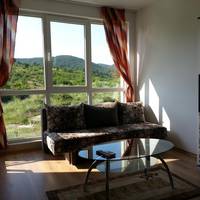 Studio (4 Adults)