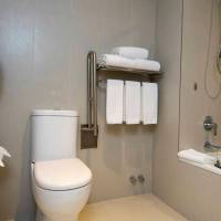 King Room with Wheelchair Access - Non-Smoking