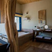 Standard Double Suite