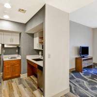 King Suite with Sofa Bed and Roll-In Shower - Disability Access
