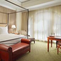 Premier Room - 1 King Bed