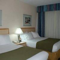 Queen Room with Sofa Bed - Disability Access