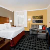 King Suite with Sofa Bed