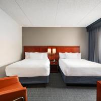 One-Bedroom Double Bed Suite with Sofa Bed