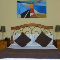 Queen Room with Pool View