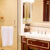 Executive Queen Room