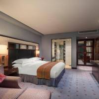 Crowne Plaza Superior Suite