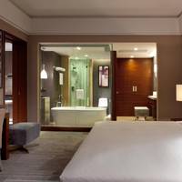 Comfort Suite, Club level, 1 Bedroom Suite, 1 King