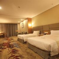 Deluxe Double Room with Two Double Beds - Non-Smoking