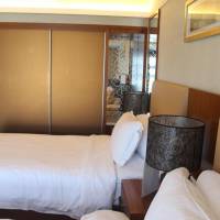 Two-Bedroom Duplex Suite
