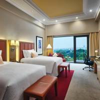 2 Single Beds Deluxe Pool View 