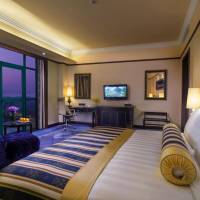 Premier Room