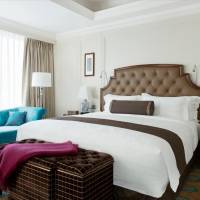 One Bedroom Suite with Club Benefits