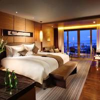 Deluxe King Room with Sea View