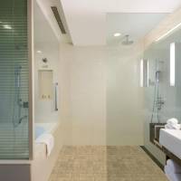 Executive King Suite - Non-Smoking