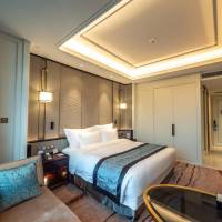 Deluxe City View Room with King Bed