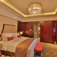 Presidential Suite With 2 King Bed Rooms
