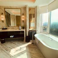 Elegant Executive Room with King Bed