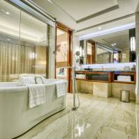 PRESTIGE SUITE, Club Millésime Access, 1 King Bed