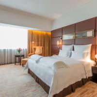 Deluxe King Room with View
