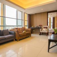 Deluxe Two-Bedroom Suite