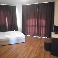 One-Bedroom Apartment with Balcony (3 Adults + 1Child)