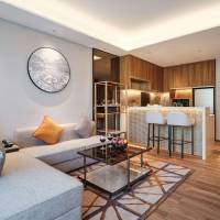 One Bedroom Apartment with Living Room