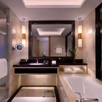 Club Room, Concierge level, Guest room, 1 King, Corner room