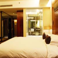 Deluxe King Bed or Twin Bed Room with Street View(Building A)