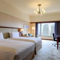 Horizon City View Room