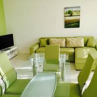 Two-Bedroom Apartment with Free Wifi (4 Adults + 2 Children)