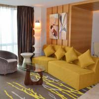 Deluxe Suite - Non-Smoking