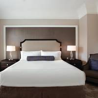 Cambridge Suite 