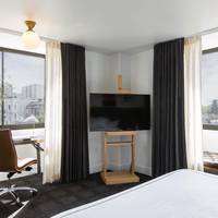 King Room with Spa Bath