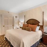 ADA Deluxe Room - 1 King Bed