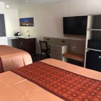 Premium Queen/Queen Room